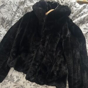 Guess faux fur coat